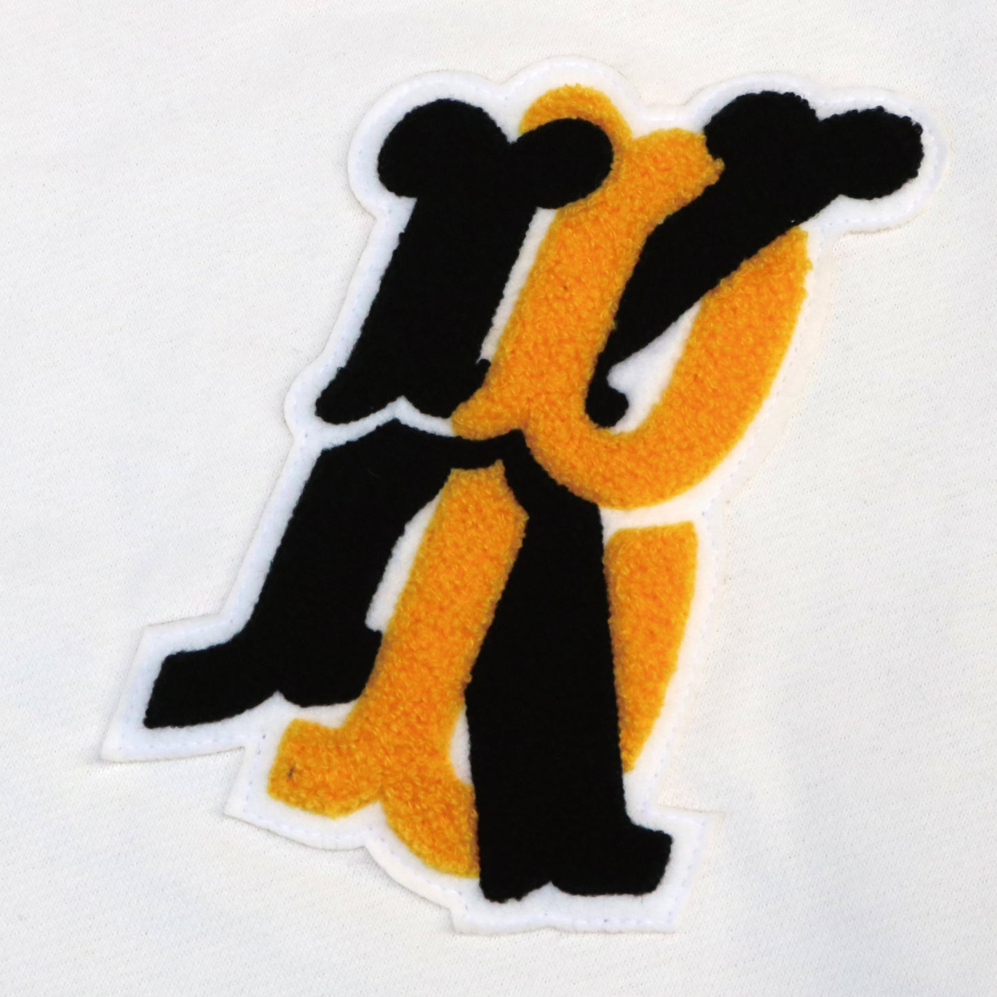 KB SUNS LOGO CREWNECK (OFF WHITE)