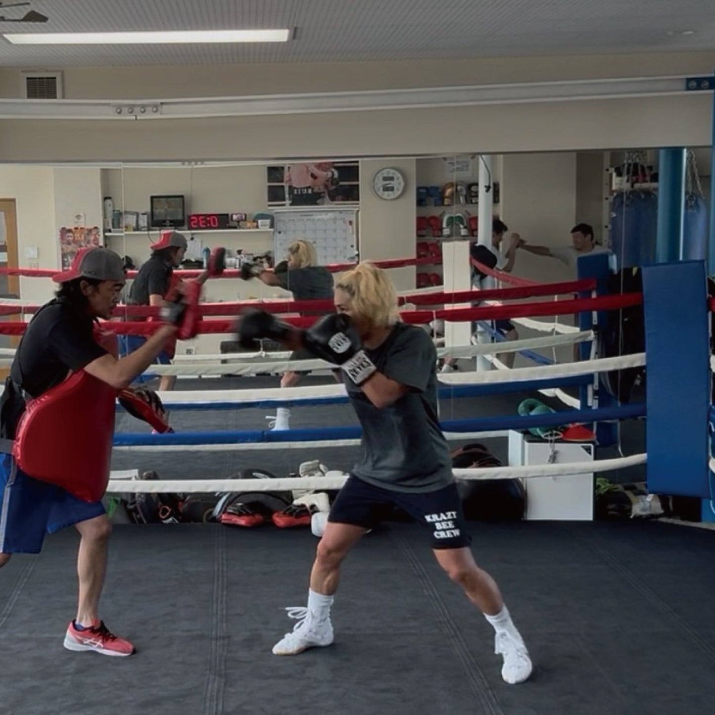 G.BLUE SET (C) : KRAZYBEE CREW DRI SS TEE + SLEEVELESS TEE